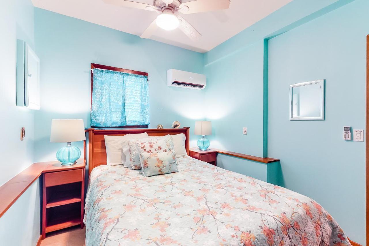 Coral Reef Condo ซานเปโดร ภายนอก รูปภาพ