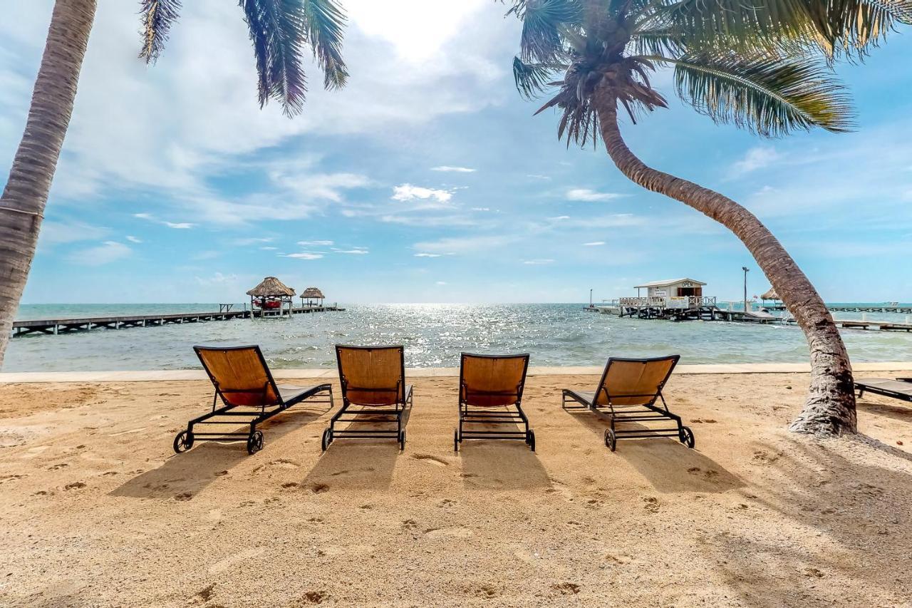 Coral Reef Condo ซานเปโดร ภายนอก รูปภาพ